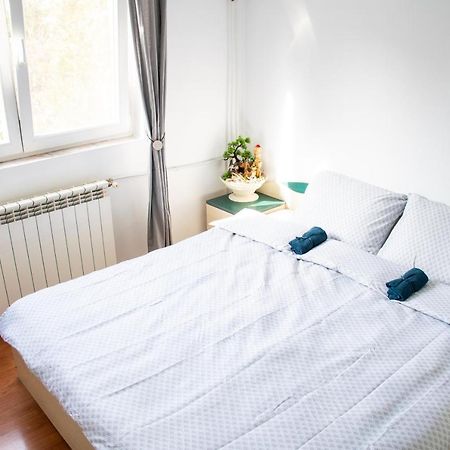 Family-Friendly Apartment Oradea Exterior foto