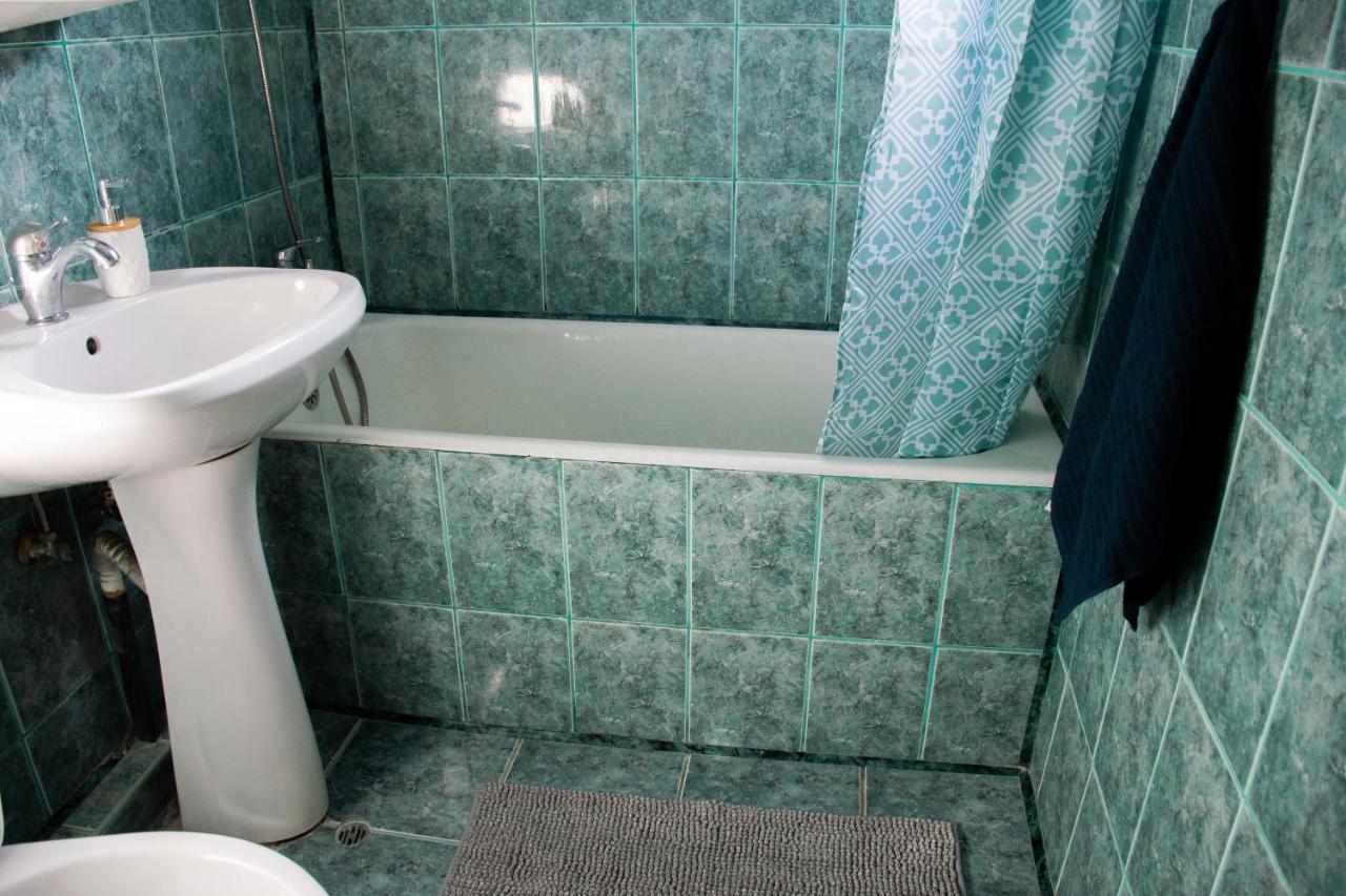 Family-Friendly Apartment Oradea Exterior foto